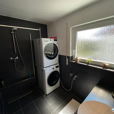 度假居 Gaestehaus Eschborn, Frankfurt *