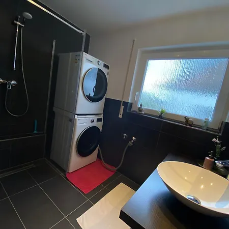 Gaestehaus Eschborn, Frankfurt 度假居 *