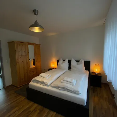 度假居 Gaestehaus Eschborn, Frankfurt 埃施伯恩