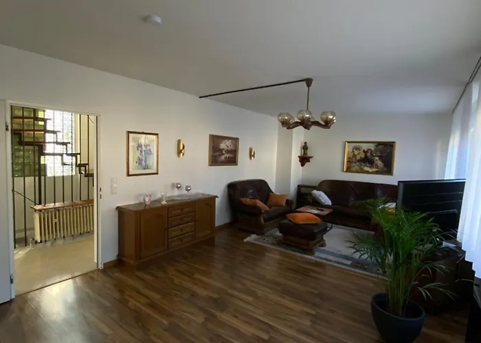 Nyaraló Gaestehaus Eschborn, Frankfurt